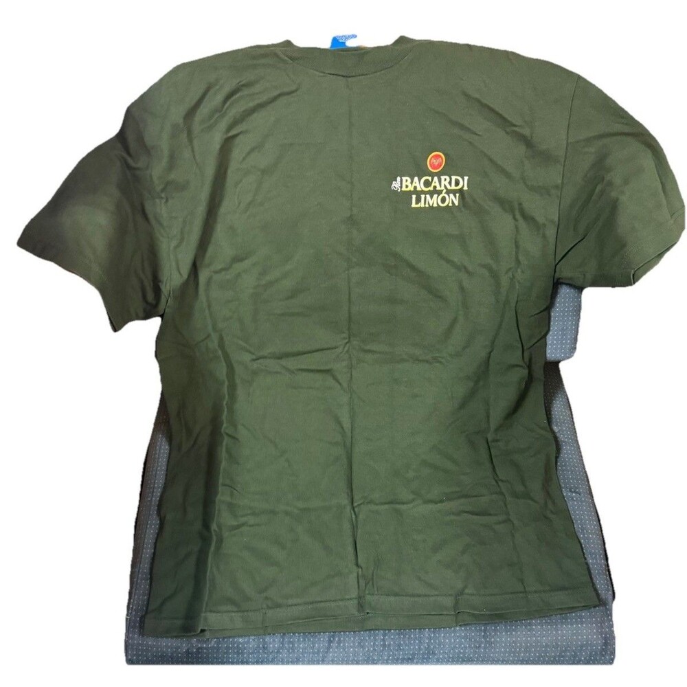Vintage Bacardi Limon Shirt Mens XL Green Rum Graphic Bar Promo Cocktails Logo